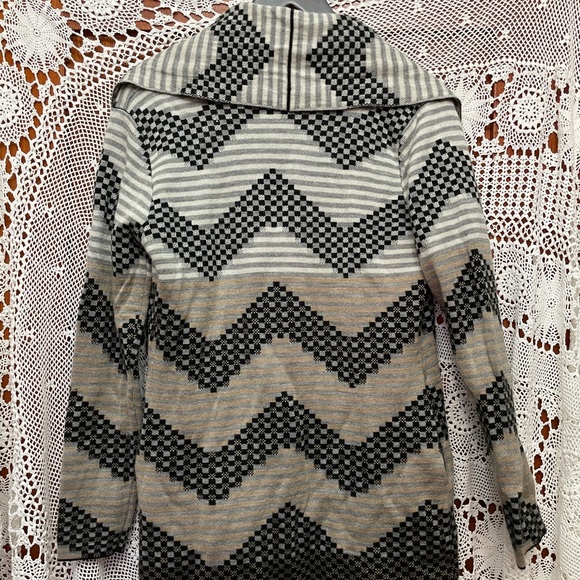 Fun sport Cardigan - Picture 1 of 2